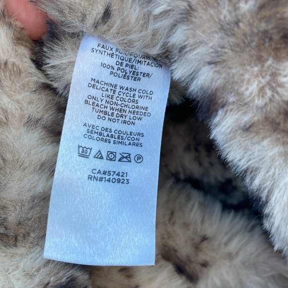 Loft Leopard Chunky Scarf - Picture 2 of 4